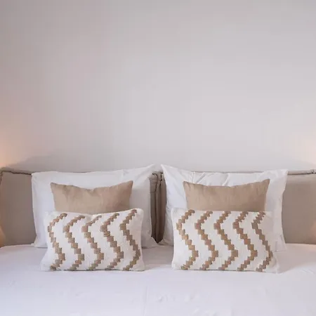 Apartment Stylish 3-bedroom In The Exclusive Paraiso Pueblo *