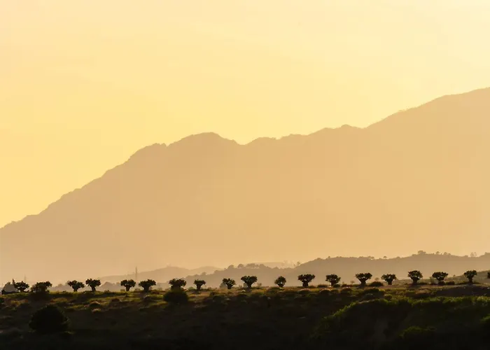 Stylish 3-bedroom In The Exclusive Paraiso Pueblo Apartment Estepona