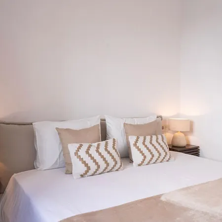 Stylish 3-bedroom In The Exclusive Paraiso Pueblo Apartment
