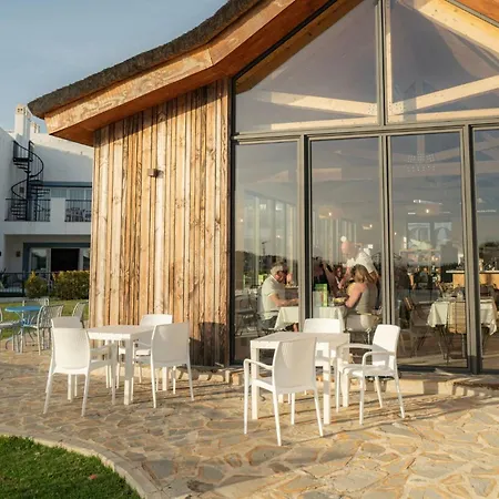 Apartment Stylish 3-bedroom In The Exclusive Paraiso Pueblo