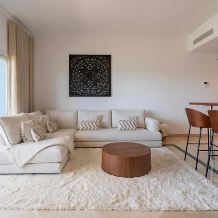 Stylish 3-bedroom In The Exclusive Paraiso Pueblo Estepona