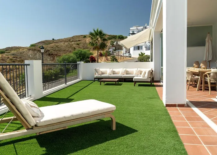 Stylish 3-bedroom In The Exclusive Paraiso Pueblo 아파트 *