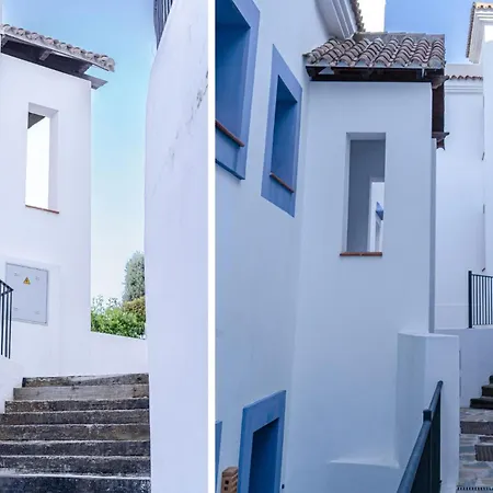 Stylish 3-bedroom In The Exclusive Paraiso Pueblo Διαμέρισμα *
