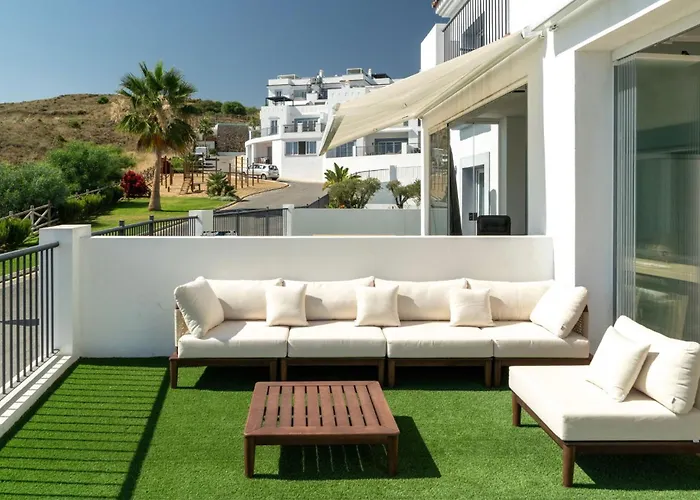 Stylish 3-bedroom In The Exclusive Paraiso Pueblo * Estepona