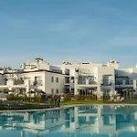 Apartamento Stylish 3-bedroom In The Exclusive Paraiso Pueblo *
