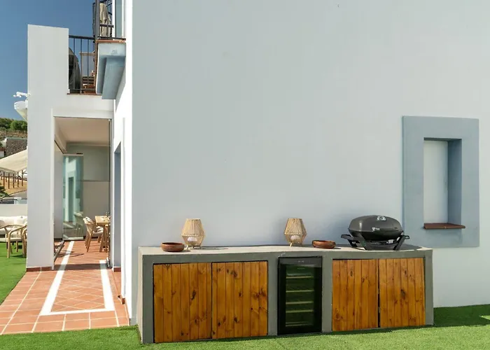 Apartamento Stylish 3-bedroom In The Exclusive Paraiso Pueblo